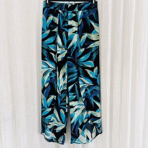 Mynah Blue Tropical Open Leg Island Beachy Flowy Pants Boho Vacation Size Medium